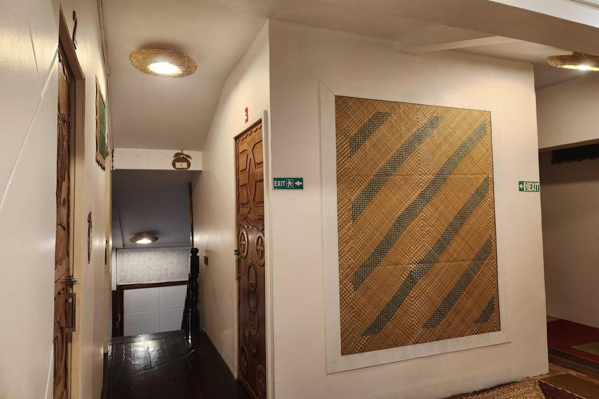Balai Vivencio Hostel Puerto Princesa Bagian luar foto
